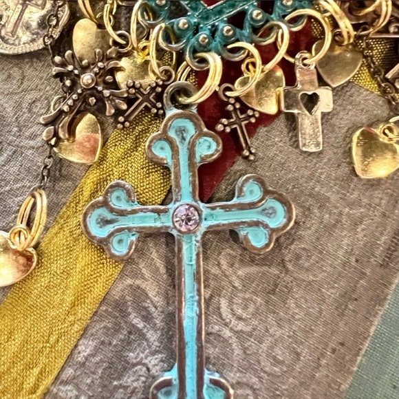 Cross statement necklace. Boho spiritual necklace. Beautiful and full of grace. - Picture 11 of 16